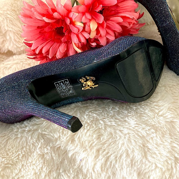 Nine West - Love Envy Sparkle Heel Sz. 7.5 - Picture 2 of 10